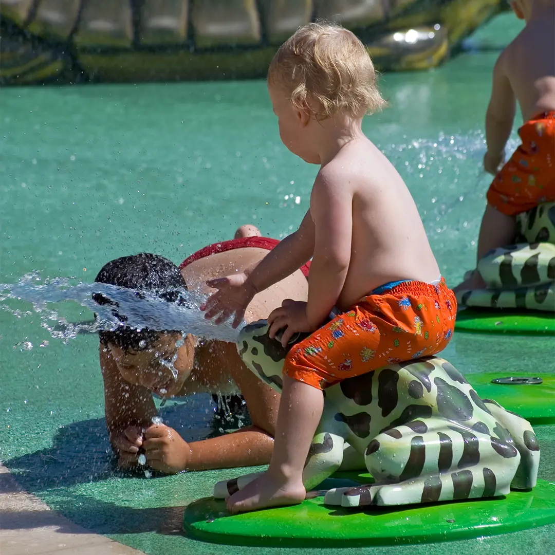 Kids playing in Splash Island